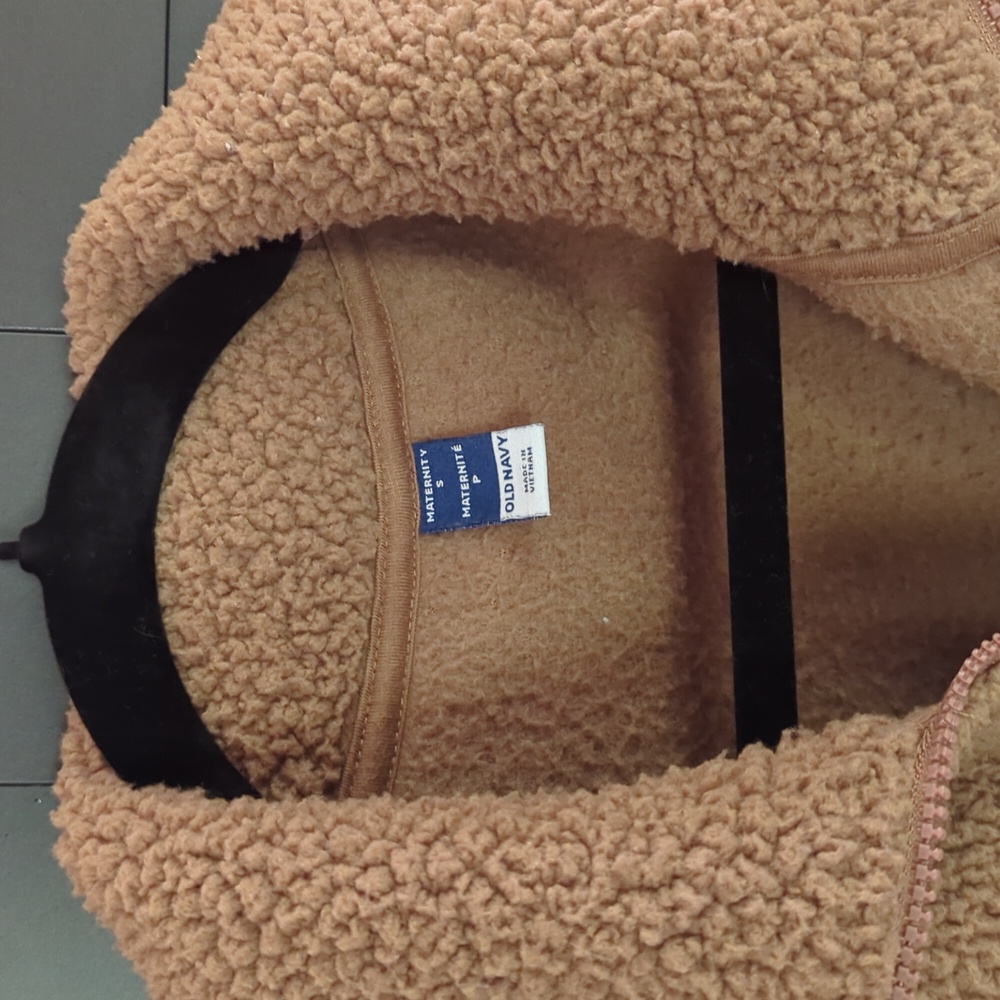 Maternity Sherpa jacket - Picture 3 of 3